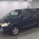 Mitsubishi Delica D5 2011