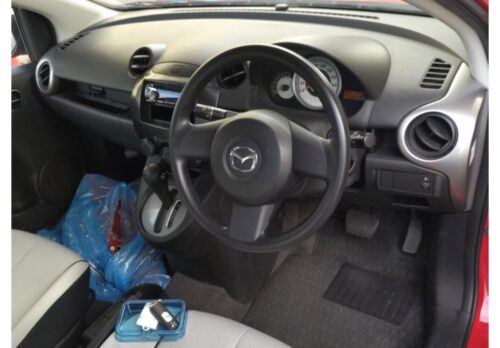 Mazda Demio 15C 2007 - Imagen 5