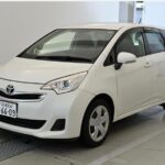 Toyota Ractis 2016