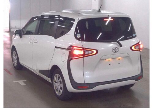 Toyota Sienta 2016 - Imagen 3