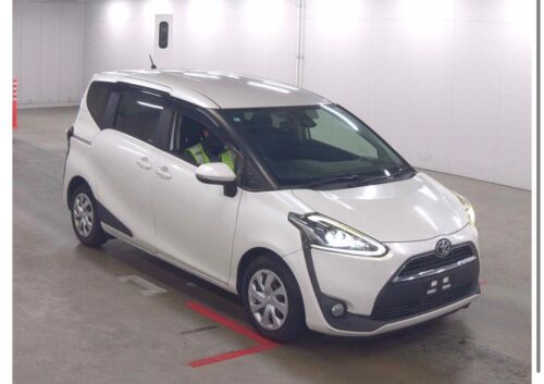 Toyota Sienta 2016 - Imagen 2
