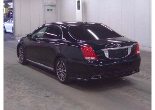 Toyota Crown Majesta 2011 - Imagen 3