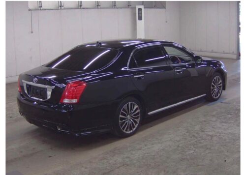 Toyota Crown Majesta 2011 - Imagen 4