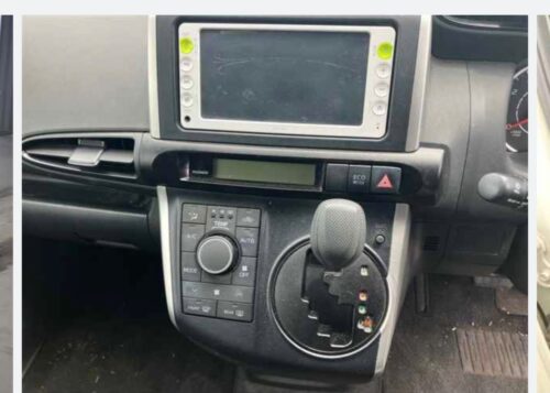 Toyota Wish 2011 - Imagen 7