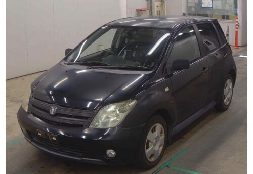 Toyota IST 2005