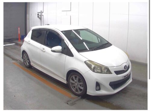 Toyota Vitz RS 2012