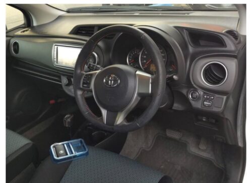 Toyota Vitz RS 2012 - Imagen 5