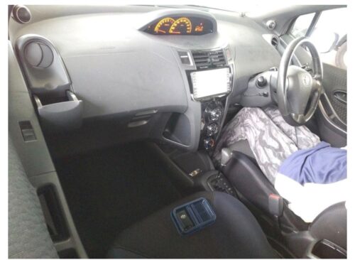 Toyota Vitz RS 2005 - Imagen 5