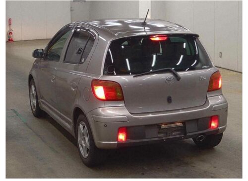 Toyota Vitz RS 2003 - Imagen 3