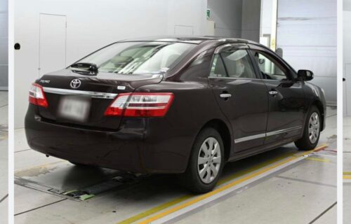 Toyota Premio 1.5F L Package 2011 - Imagen 5