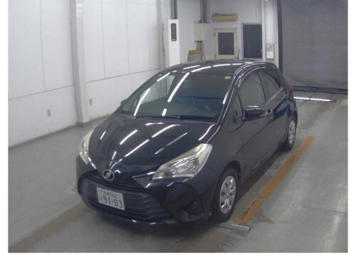 Toyota Vitz 5D F 2017 - Imagen 2