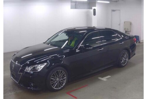 Toyota Crown 4D Athlete S 2016 - Imagen 2