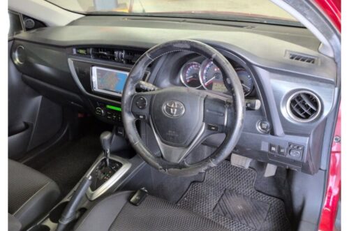 Toyota Auris 150X 2012 - Imagen 5