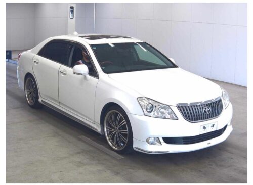 Toyota Crown Majesta 4D A Type L Package 2009