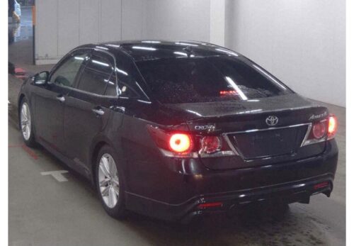 Toyota Crown 4D Athlete S 2013 - Imagen 4
