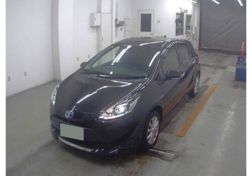 Toyota Aqua S Style Black (Híbrido) 2019 - Imagen 2