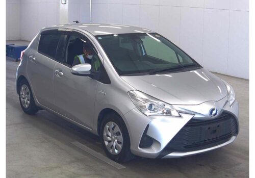 Toyota New Vitz 5D Hybrid F 2017
