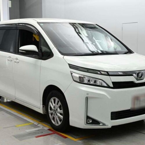 Toyota Voxy V 2017
