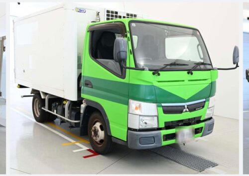 Mitsubishi Fuso Canter 2D 2017 - Imagen 2