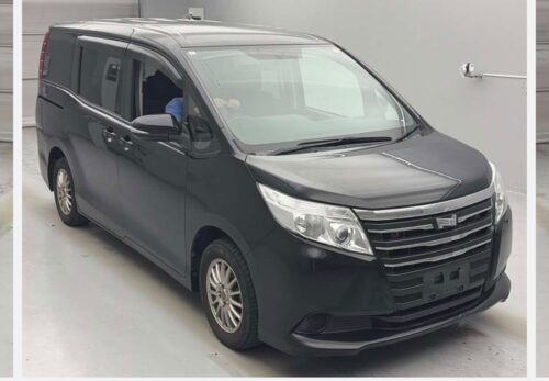 Toyota Noah X 2016 - Imagen 2