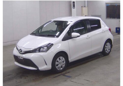 Toyota Vitz 5D F 2015 - Imagen 2