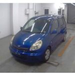 Toyota FunCargo G Pair Bench Version 2004