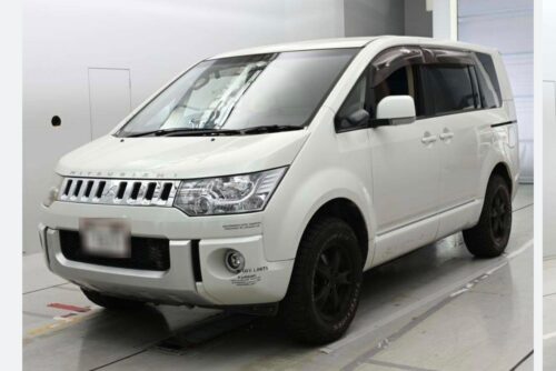 Mitsubishi Delica D5 D Power Package 4WD 2013