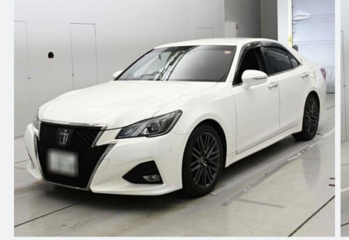 Toyota Crown Athlete S-T 2016