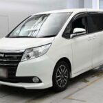 Toyota Noah X Delight Plus 2015 (Blanco)