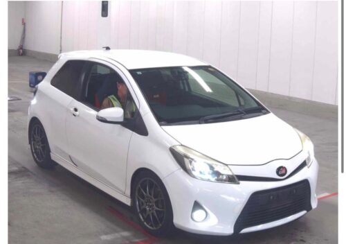 Toyota Vitz GRMN Turbo (Edición Especial) 2013