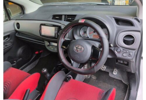 Toyota Vitz GRMN Turbo (Edición Especial) 2013 - Imagen 5