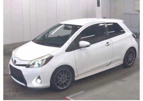 Toyota Vitz GRMN Turbo (Edición Especial) 2013 - Imagen 2