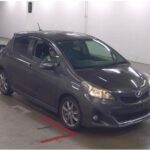 Toyota Vitz 5D RS 2011