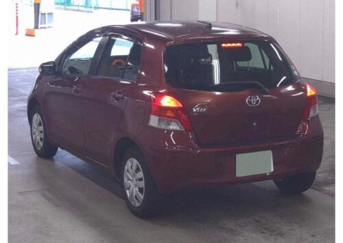 Toyota Vitz 5D B S Edition 2010 - Imagen 3