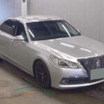 Toyota Crown Royal Saloon 2013