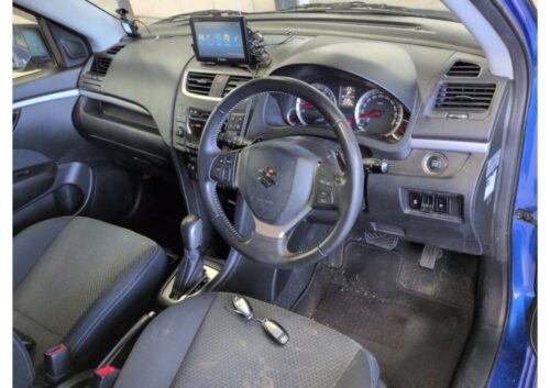 Suzuki Swift 5D RS 2014 - Imagen 4
