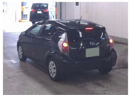 Toyota Aqua S (Híbrido) 2012 - Imagen 4