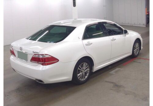 Toyota Crown Royal Saloon Special Navi 2012 - Imagen 4