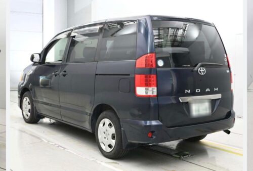 Toyota Noah X 2004 - Imagen 3