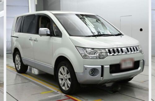 Mitsubishi Delica D5 D Premium 4WD 2014 - Imagen 2