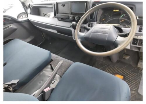 Mitsubishi Fuso Canter Furgón Cerrado 4t 2011 - Imagen 5
