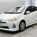 Toyota Aqua S (Híbrido) 2012