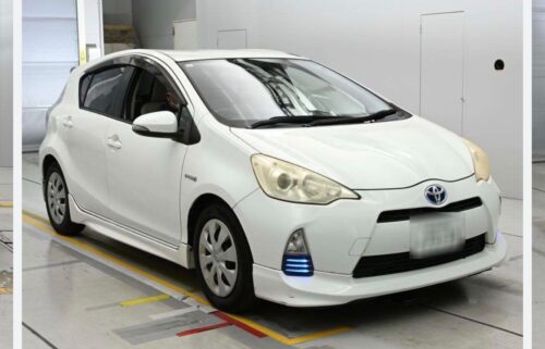 Toyota Aqua S (Híbrido) 2012 - Imagen 2