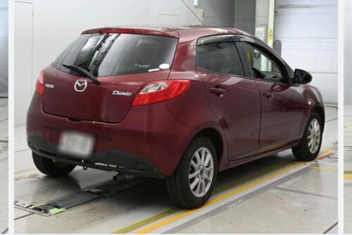 Mazda Demio 13C 2011 - Imagen 3