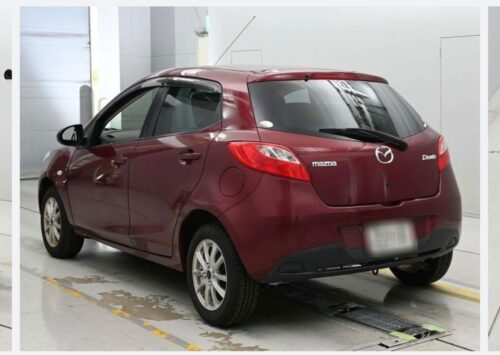 Mazda Demio 13C 2011 - Imagen 4