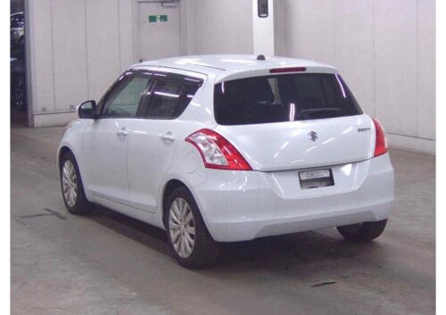 Suzuki Swift 5D XS 2011 - Imagen 3