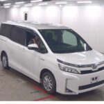 Toyota Voxy Hybrid V 2018