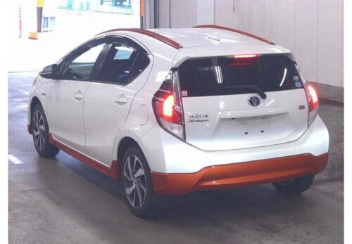 Toyota Aqua X-Urban (Híbrido) 2015 - Imagen 4