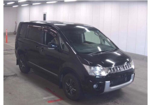 Mitsubishi Delica D5 4WD D Power Package 2014