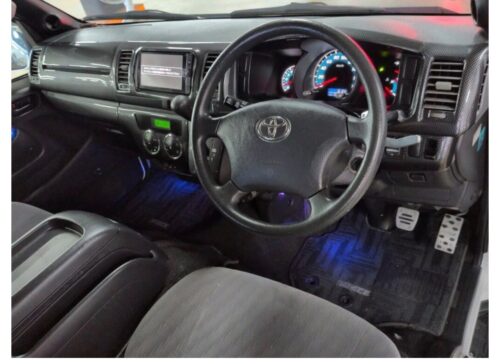 Toyota Hiace Van Long Super GL 2012 - Imagen 6